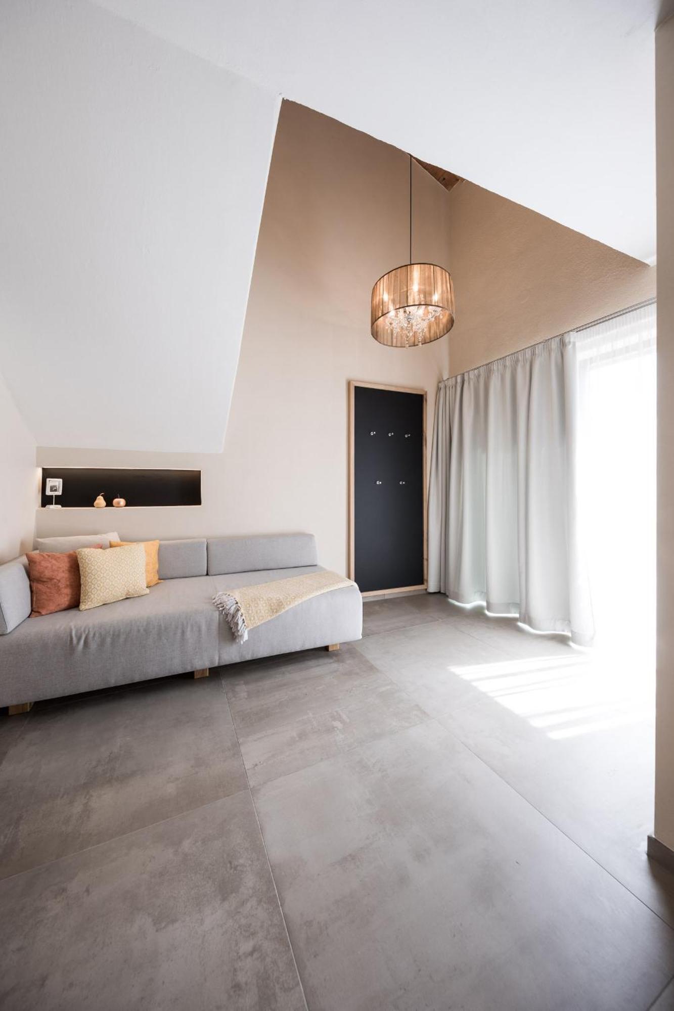 Weingut Weidlhof - Suite & Breakfast - Vacation For Wine Lovers Caldaro Exterior foto